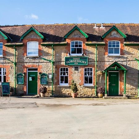 Three Horseshoes Inn Powerstock Esterno foto