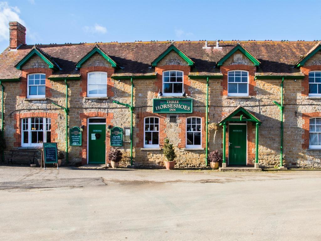 Three Horseshoes Inn Powerstock Esterno foto