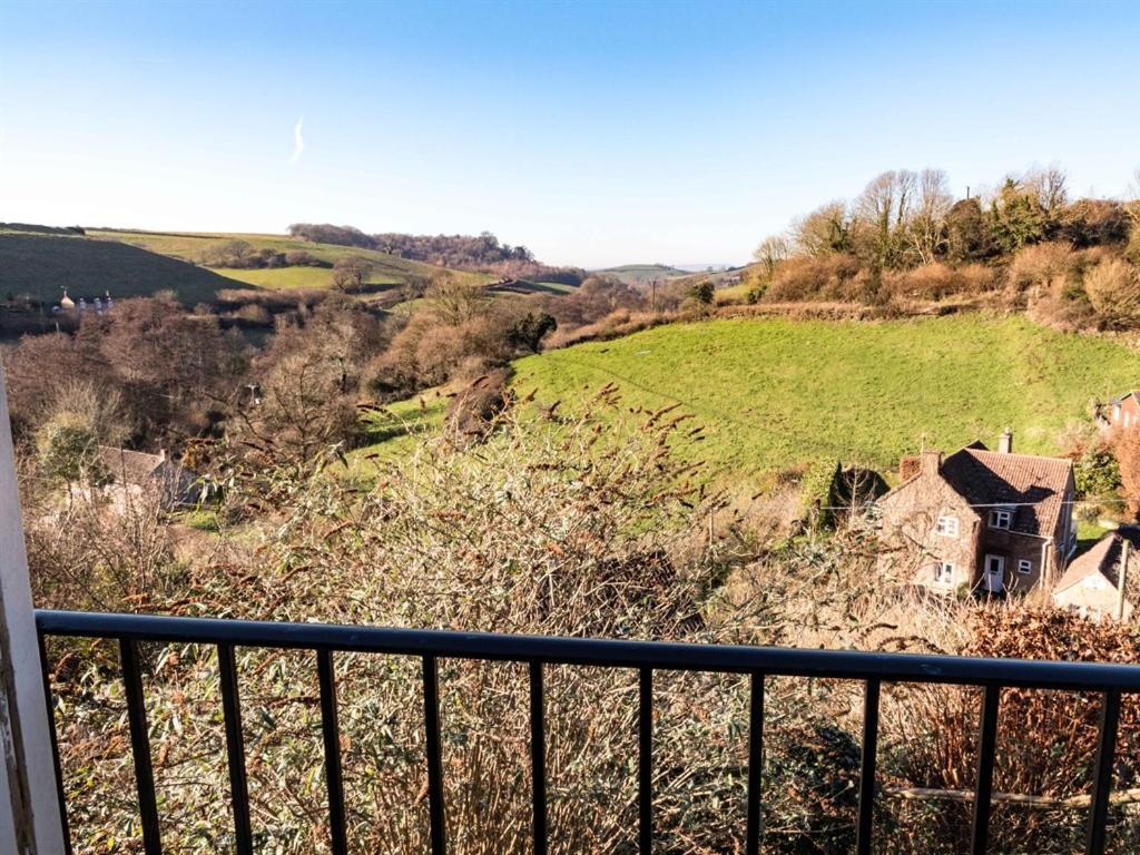 Three Horseshoes Inn Powerstock Esterno foto