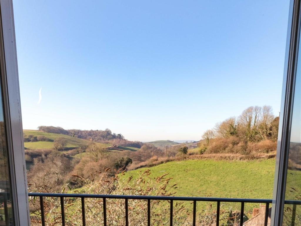 Three Horseshoes Inn Powerstock Esterno foto
